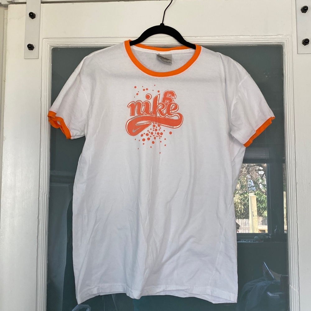 Nike tee